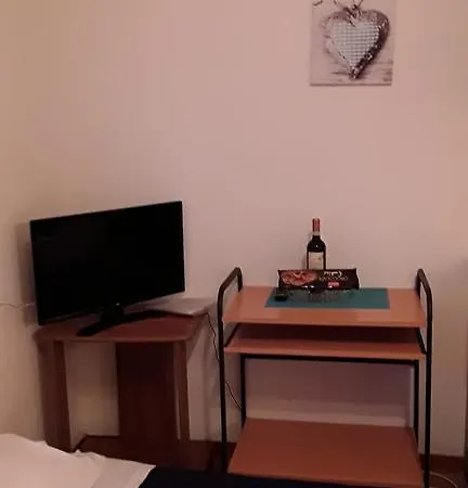 Giulia House